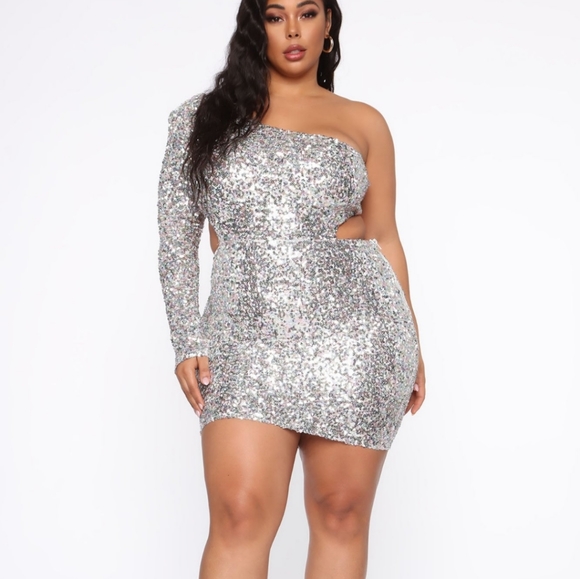 Dresses & Skirts - More Time To Shine Sequin Mini Dress